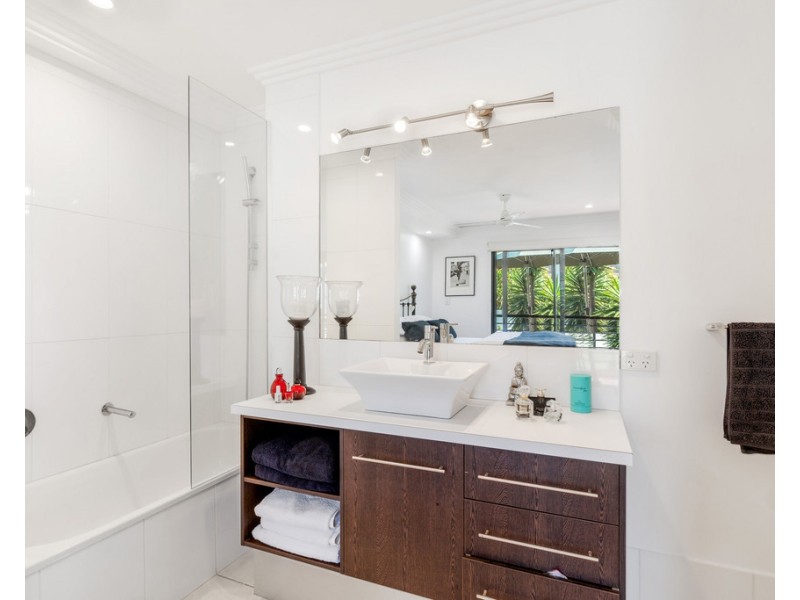 Unit 1/25 Arthur Street, Kings Beach QLD 4551
