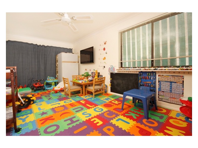 143 Panorama Drive, Rosemount QLD 4560