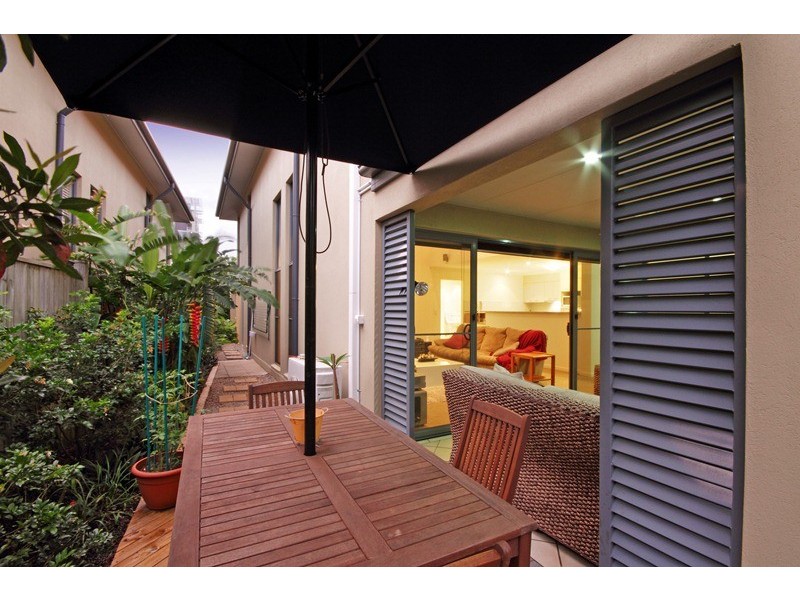 Villa 91/34 Mahogany Drive, Pelican Waters QLD 4551