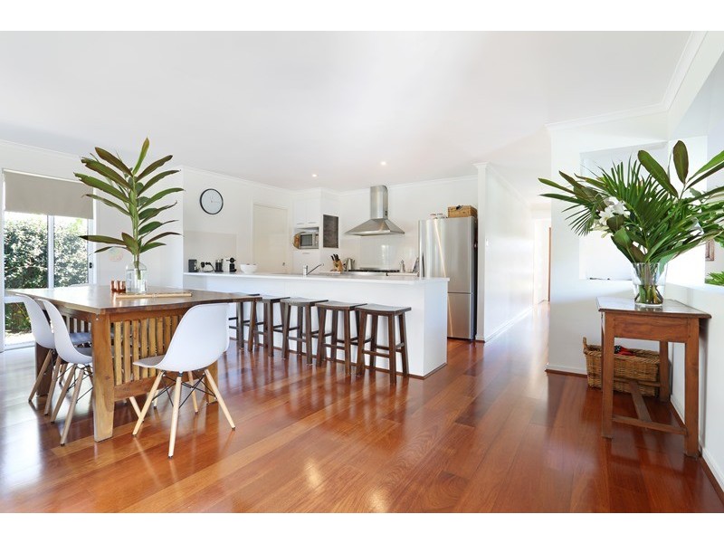 7 Airlie Crescent, Pelican Waters QLD 4551