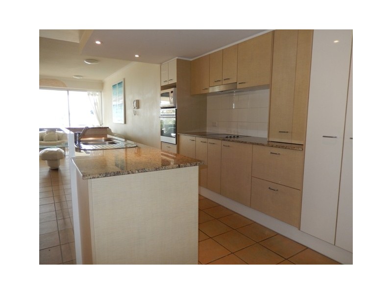 Unit 2 ‘The Lighthouses Caloundra’ 5 Canberra Terrace, Kings Beach QLD 4551