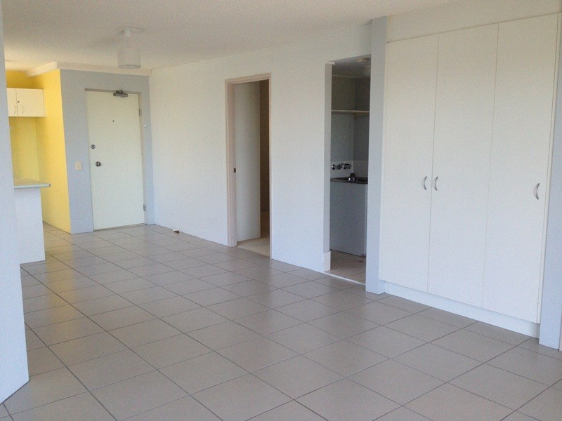 Unit 5 ‘Nautilus’ 44 King Street, Kings Beach QLD 4551