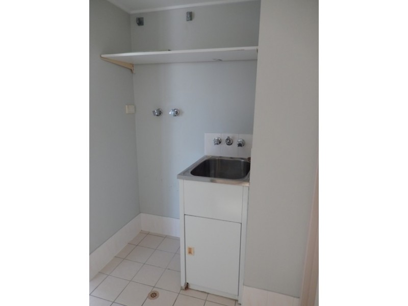 Unit 5 ‘Nautilus’ 44 King Street, Kings Beach QLD 4551