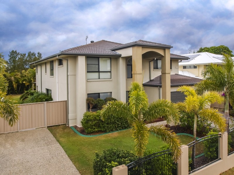 26 Kuthar Street, Pelican Waters QLD 4551