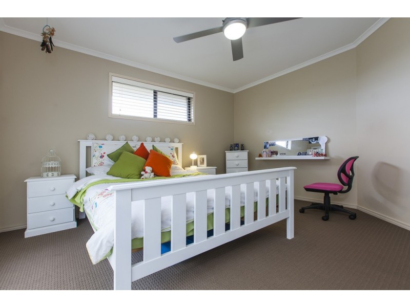 26 Kuthar Street, Pelican Waters QLD 4551