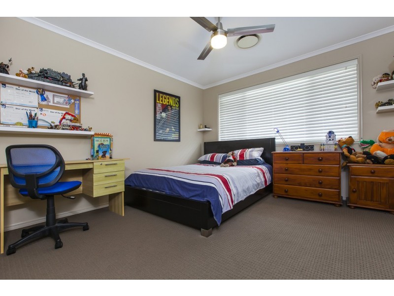 26 Kuthar Street, Pelican Waters QLD 4551