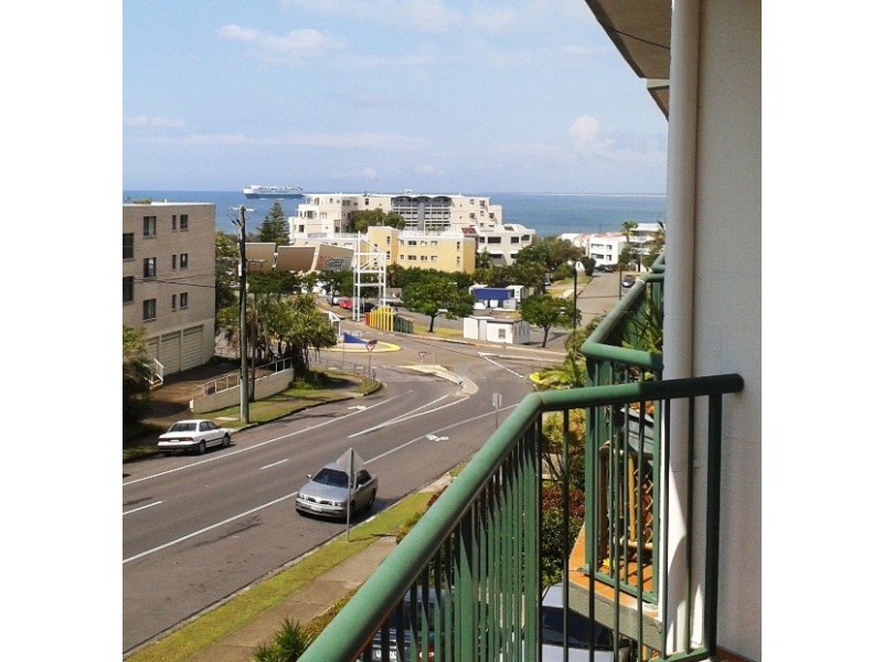 Unit 12 ‘Whitecaps’ 44 Edmund Street, Kings Beach QLD 4551