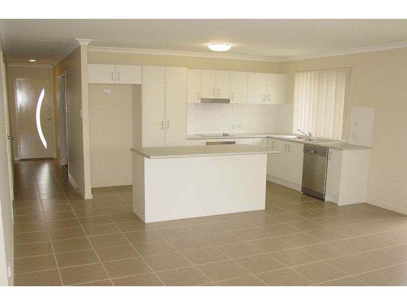 24 Silvereye Street, Sippy Downs QLD 4556