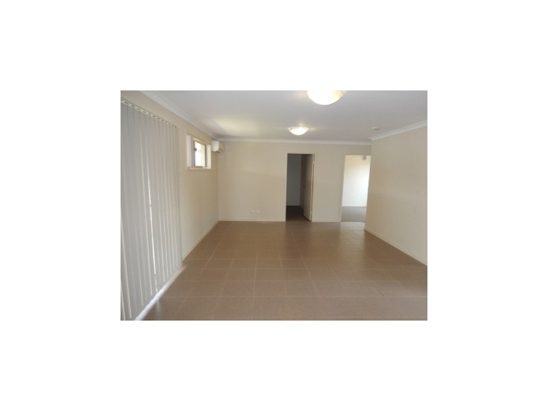 24 Silvereye Street, Sippy Downs QLD 4556