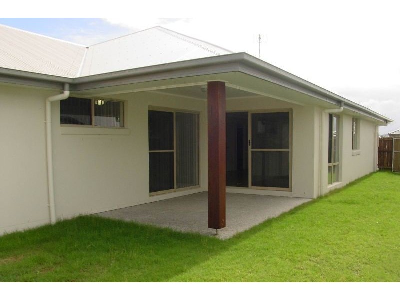 24 Silvereye Street, Sippy Downs QLD 4556