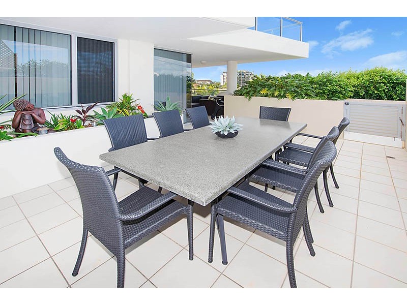 Unit 2 ‘Sky Gardens’ 32 Saltair Street, Kings Beach QLD 4551