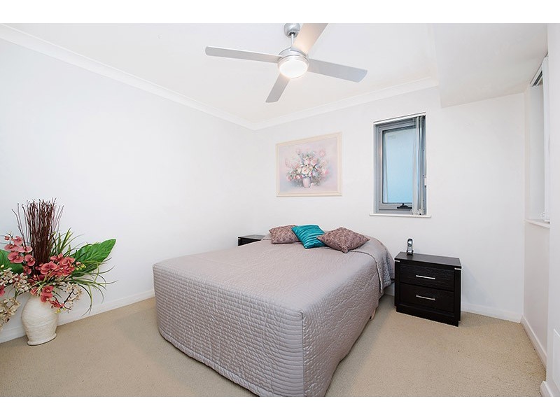 Unit 2 ‘Sky Gardens’ 32 Saltair Street, Kings Beach QLD 4551