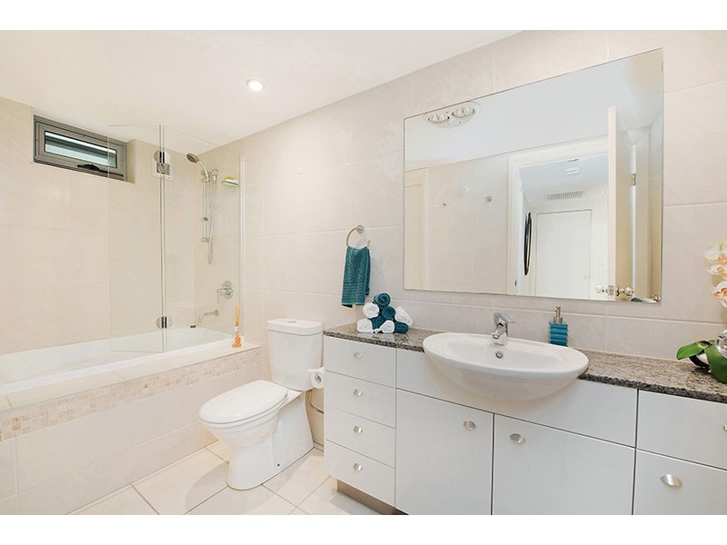 Unit 2 ‘Sky Gardens’ 32 Saltair Street, Kings Beach QLD 4551