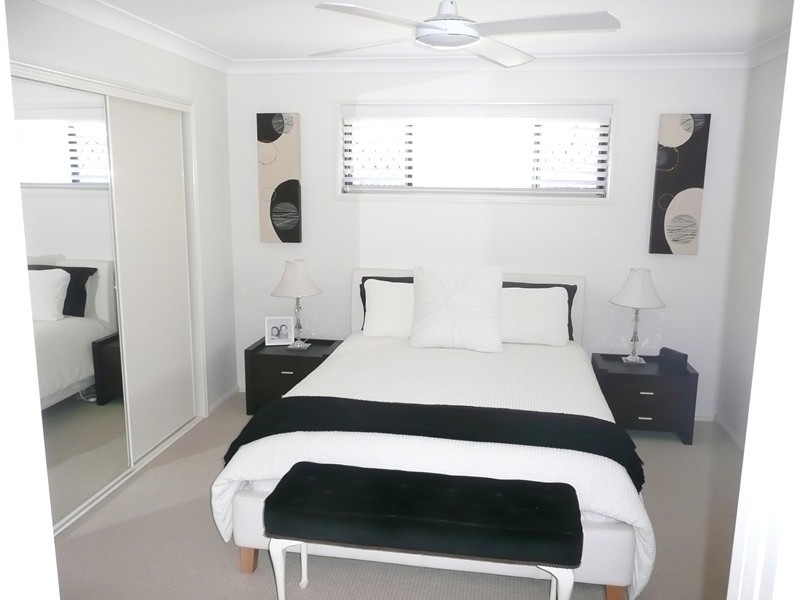 9 Gairdner Street, Caloundra West QLD 4551