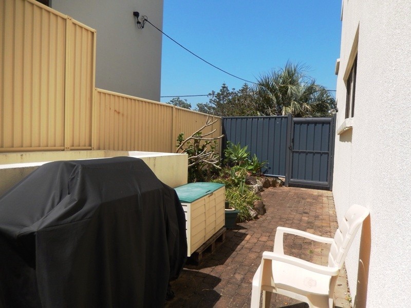 Unit 1 ‘Araluen’ 10 Bulcock Beach Esplanade, Caloundra QLD 4551
