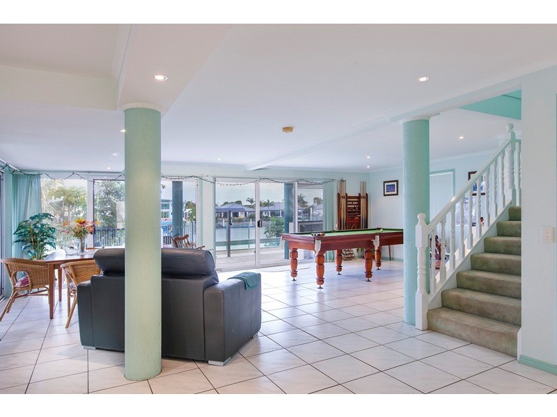 10 Pamphlet Place, Pelican Waters QLD 4551