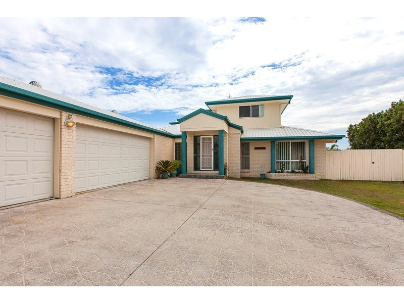 10 Pamphlet Place, Pelican Waters QLD 4551