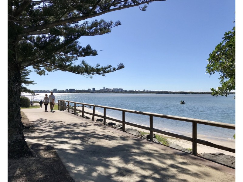 17 Ramsay Crescent, Golden Beach QLD 4551