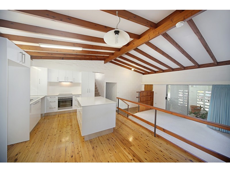 10 Oxley Street, Golden Beach QLD 4551