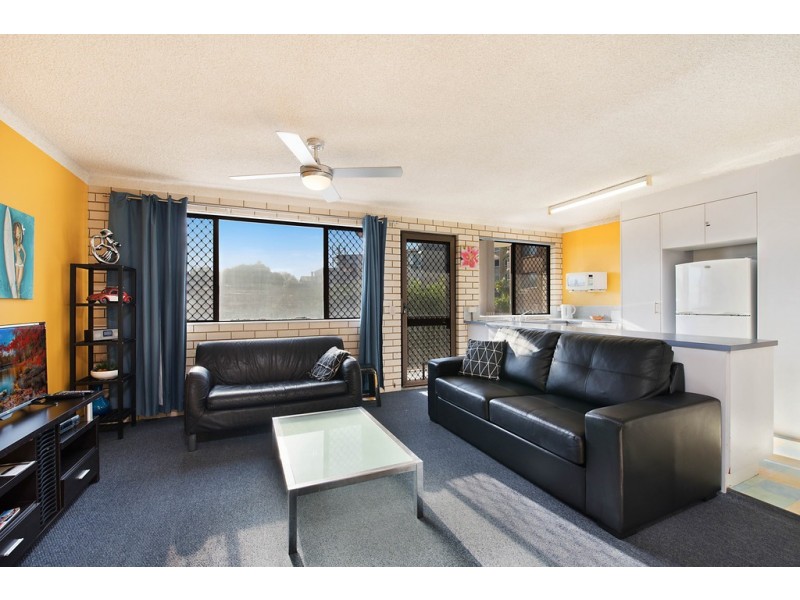 Unit 7/33A Burgess Street, Kings Beach QLD 4551