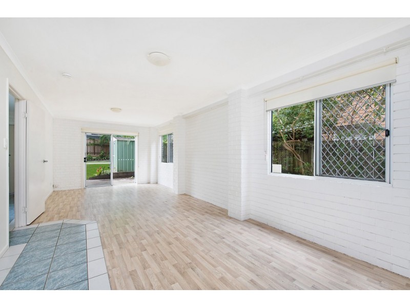 12 Coolum Street North, Dicky Beach QLD 4551