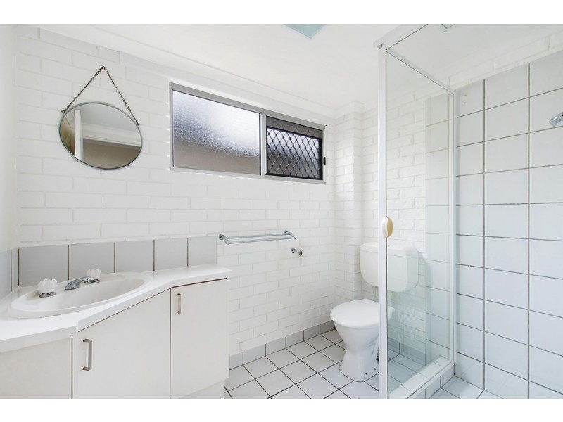 12 Coolum Street North, Dicky Beach QLD 4551