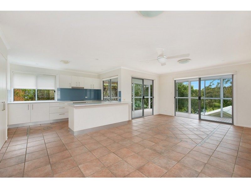 12 Coolum Street North, Dicky Beach QLD 4551