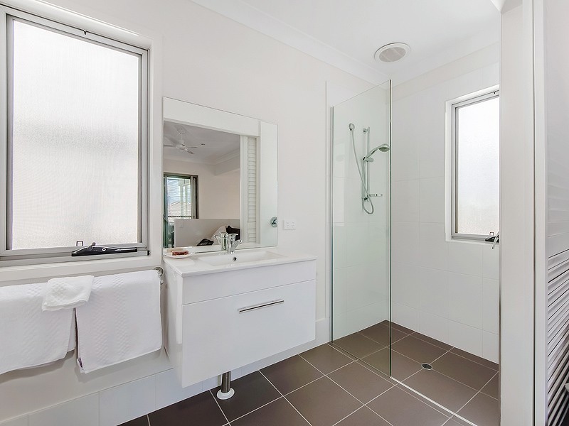 2 Sky Street, Caloundra West QLD 4551