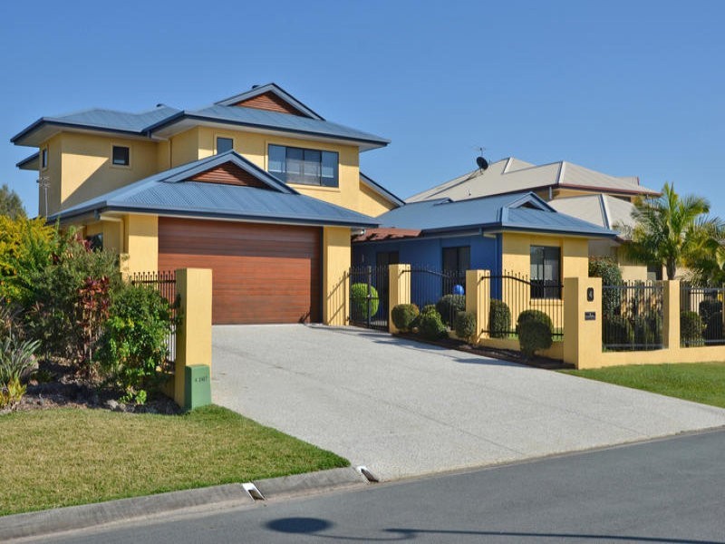 4 Webb Ellis Court, Pelican Waters QLD 4551