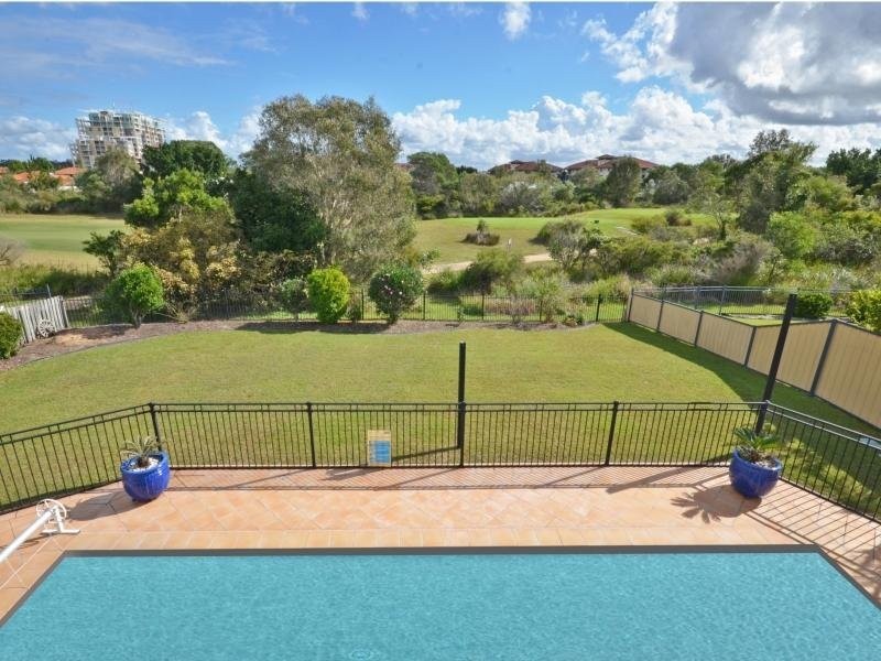 4 Webb Ellis Court, Pelican Waters QLD 4551