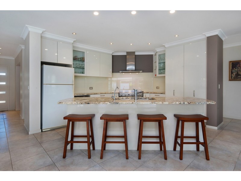 30 Artunga Place, Pelican Waters QLD 4551