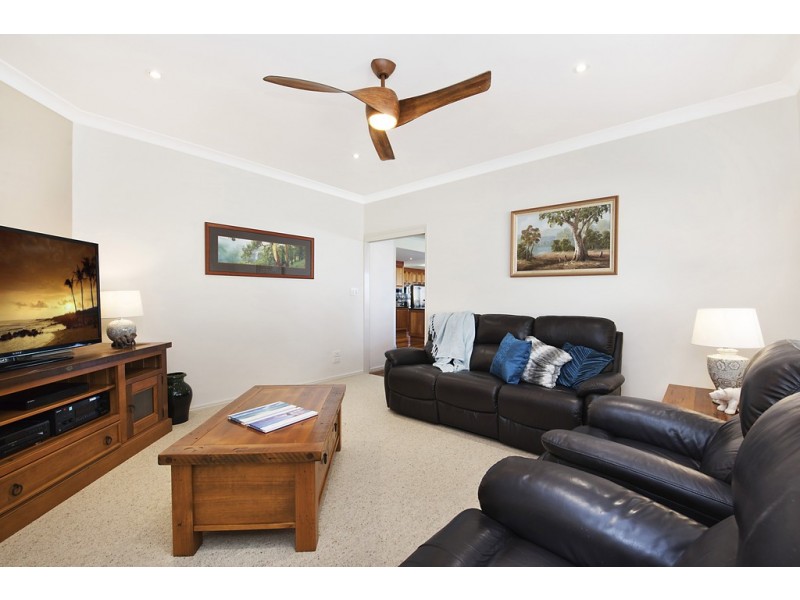 13 Ann Street, Dicky Beach QLD 4551