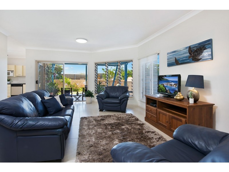 13 Ann Street, Dicky Beach QLD 4551