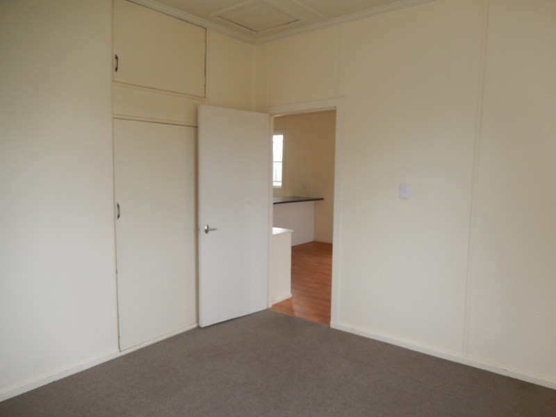 22 Cook Street, Golden Beach QLD 4551
