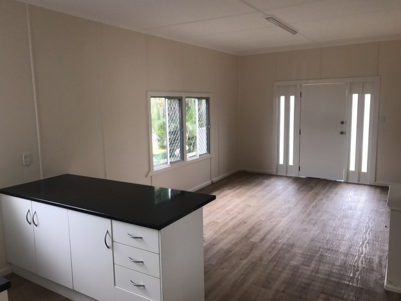 22 Cook Street, Golden Beach QLD 4551