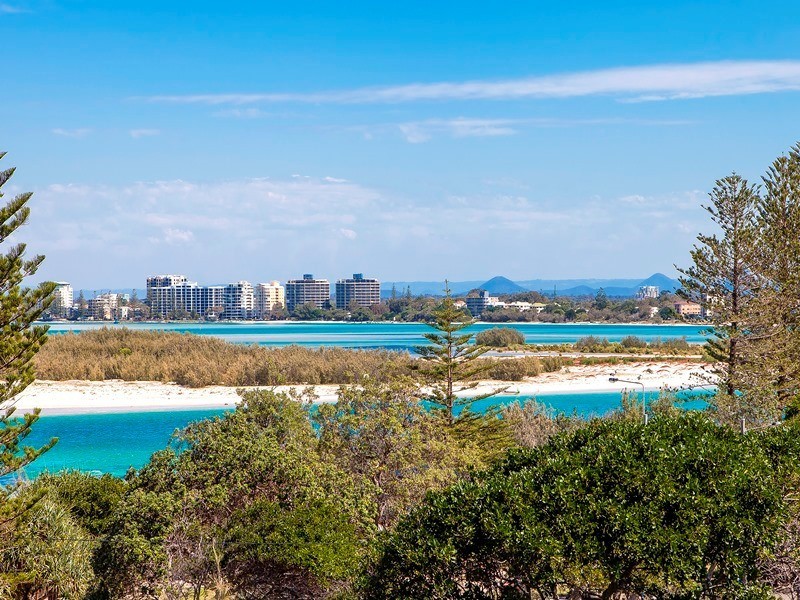 Unit 7/14 Bulcock Beach Esplanade, Caloundra QLD 4551