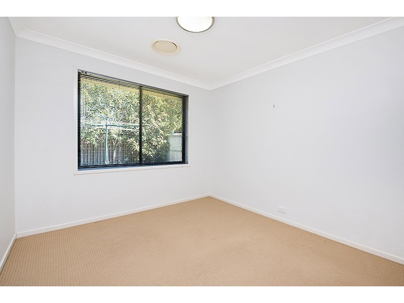 7 Liekefett Way, Little Mountain QLD 4551