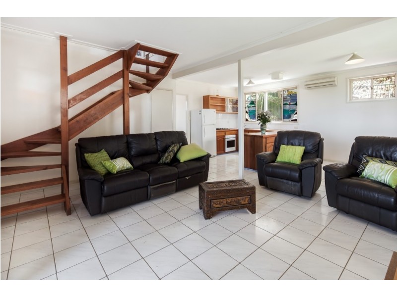 69 Tantula Road West, Alexandra Headland QLD 4572