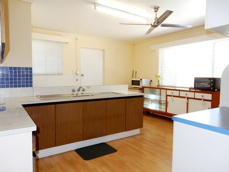 Unit 1/2 Canberra Terrace, Caloundra QLD 4551