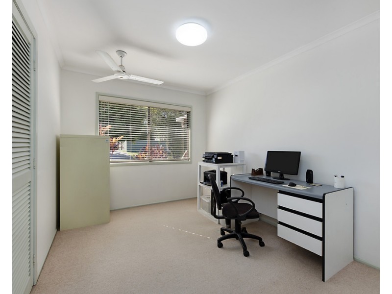 4 Lawley Street, Dicky Beach QLD 4551