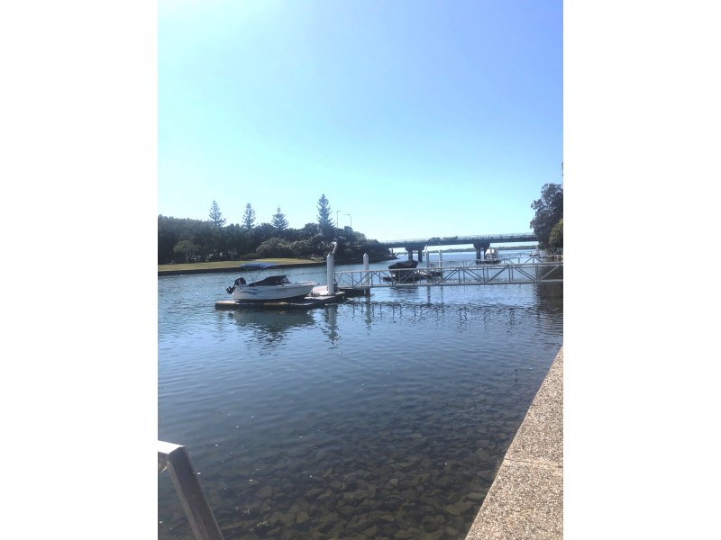 9 Pelican Waters Boulevard, Pelican Waters QLD 4551