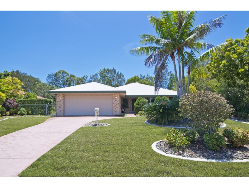 17 Edwardson Drive, Pelican Waters QLD 4551