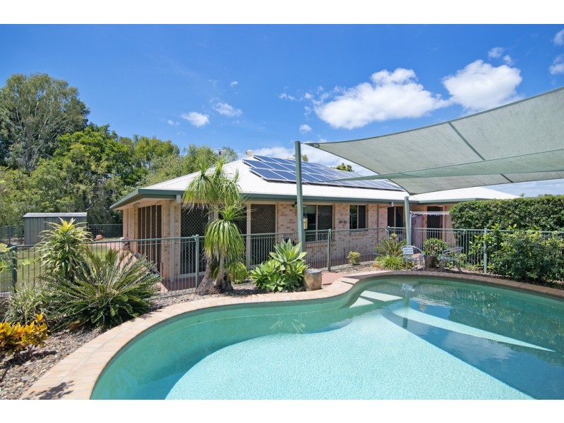 17 Edwardson Drive, Pelican Waters QLD 4551