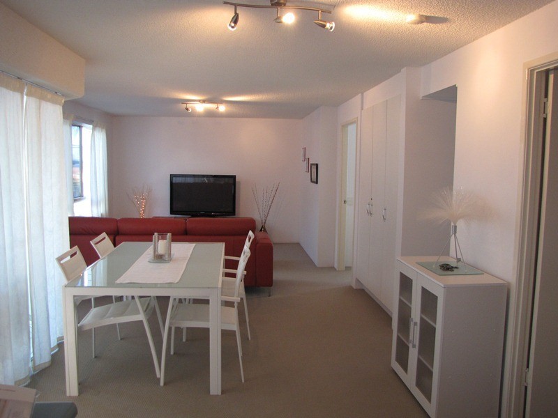 Unit 6 ‘Nautilus’ 44 King Street, Kings Beach QLD 4551