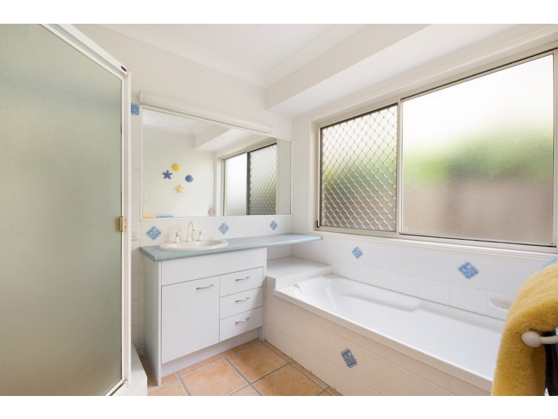 117 Esplanade, Golden Beach QLD 4551