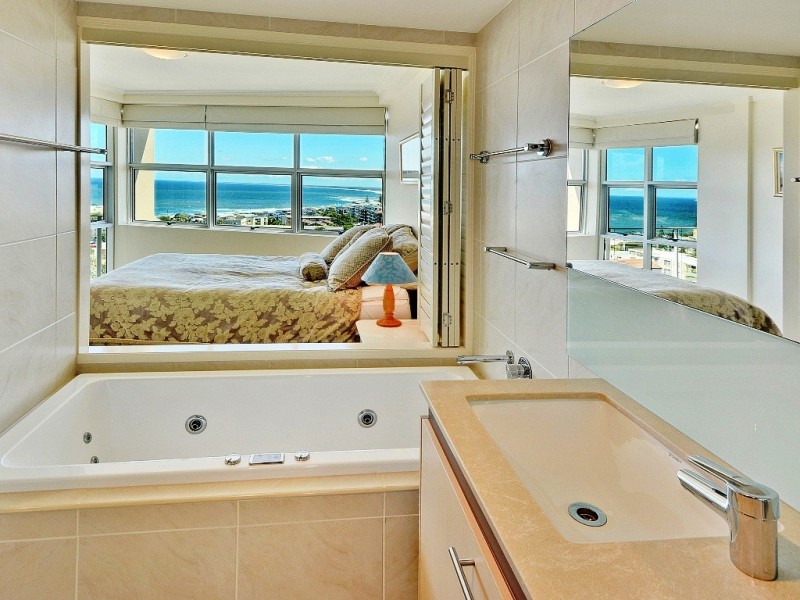 Unit 602 ‘The Observatory’ 4 Queen Street, Kings Beach QLD 4551