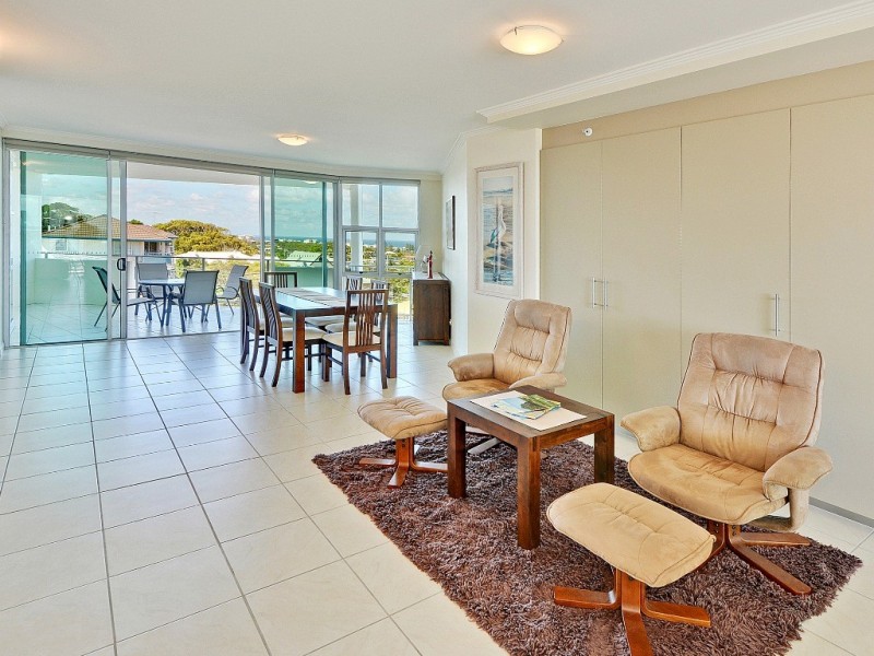 Unit 602 ‘The Observatory’ 4 Queen Street, Kings Beach QLD 4551