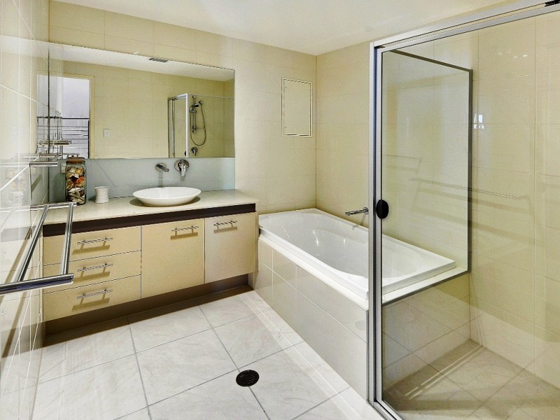 Unit 602 ‘The Observatory’ 4 Queen Street, Kings Beach QLD 4551