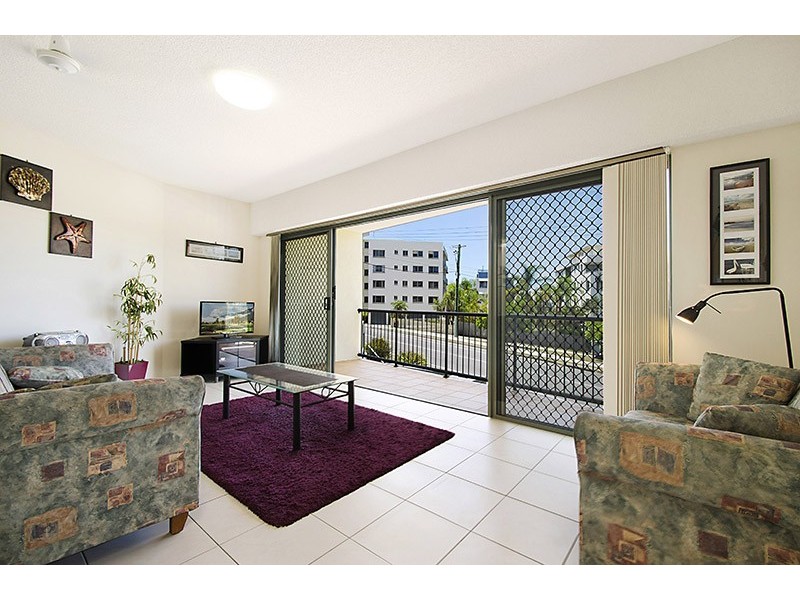 Unit 2 ‘Kings Bay’ 18 Mahia Terrace, Kings Beach QLD 4551