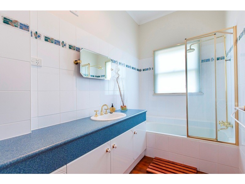 4 Ballinger Crescent, Buderim QLD 4556